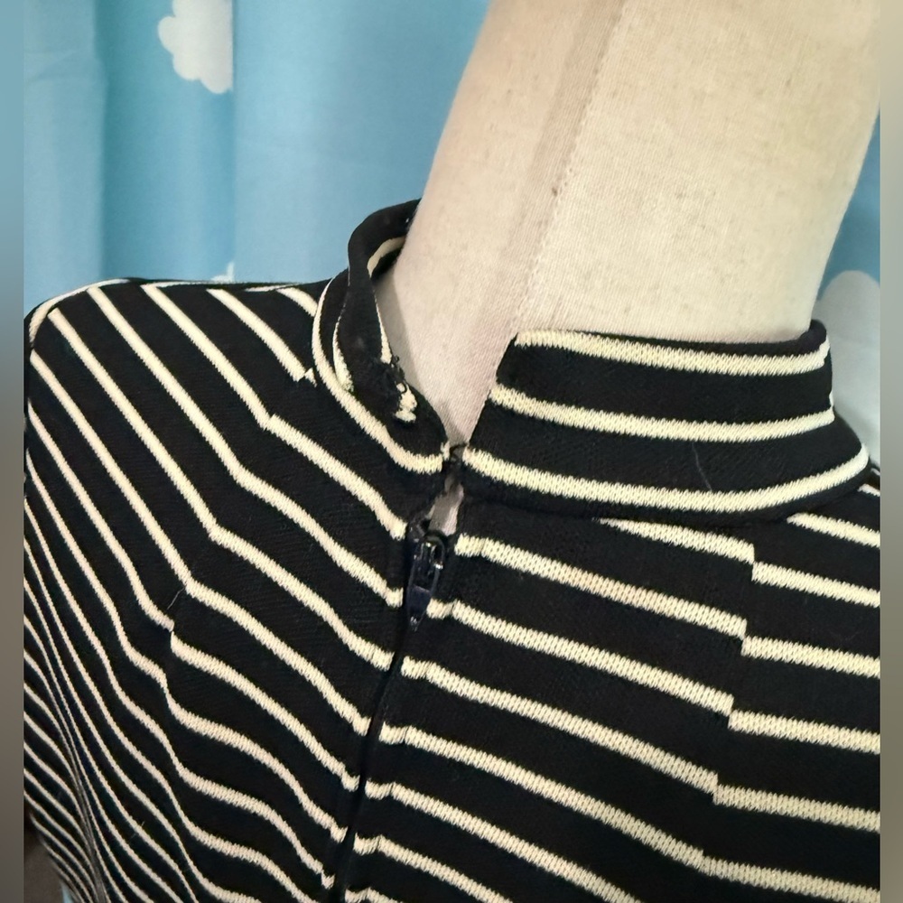 Vintage 60s jacket and striped contrasty sheath dress. Large - Picture 3 of 9